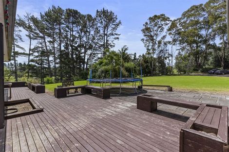 Photo of property in 10 Whites Road, Whitford, Howick, 2571