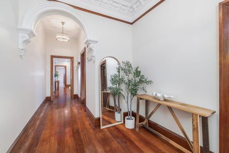 Photo of property in 354 Keyes Road, New Brighton, Christchurch, 8083