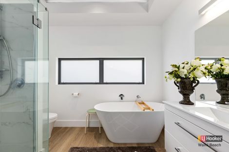 Photo of property in 7 Ian Place, Waihi Beach, 3611