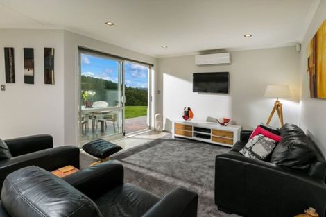 Photo of property in 65 Moses Road, Kaukapakapa, 0873