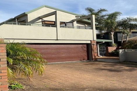 Photo of property in 2b Braemar Road, Castor Bay, Auckland, 0620