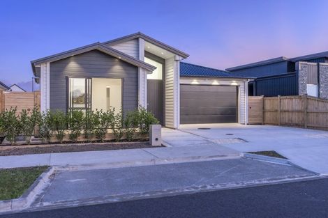 Photo of property in 30 Babina Avenue, Kumeu, 0810