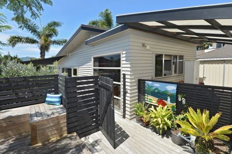 Photo of property in 17 Bermuda Place, One Tree Point, 0118