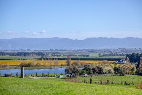 Photo of property in 89 Sutherland Drive, Martinborough, 5781