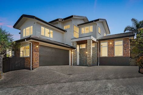 Photo of property in 74 Travis View Drive, Fairview Heights, Auckland, 0632
