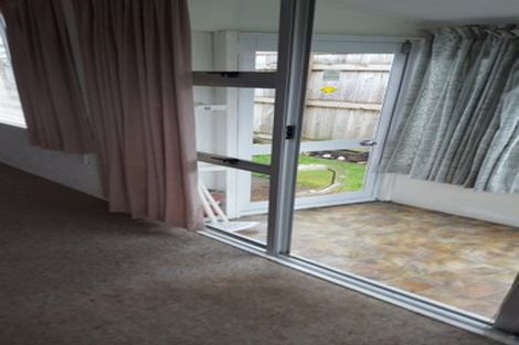 Photo of property in 2/311 Carrington Street, Vogeltown, New Plymouth, 4310