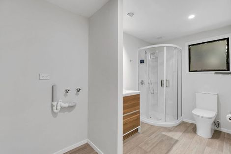 Photo of property in 114a Deep Creek Road, Torbay, Auckland, 0630