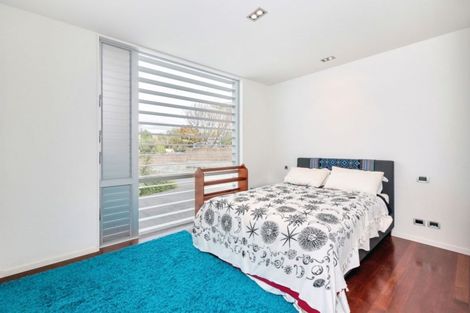 Photo of property in 1462 Whangaparaoa Road, Army Bay, Whangaparaoa, 0930