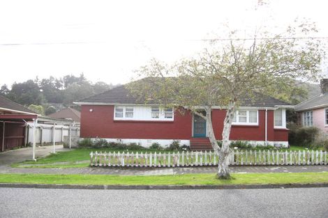 Photo of property in 5 Langford Street, Naenae, Lower Hutt, 5011