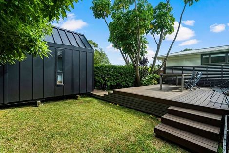 Photo of property in 121 Titirangi Road, New Lynn, Auckland, 0600