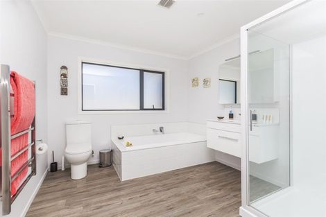 Photo of property in 750 Moonshine Hill Road, Moonshine Valley, Porirua, 5381