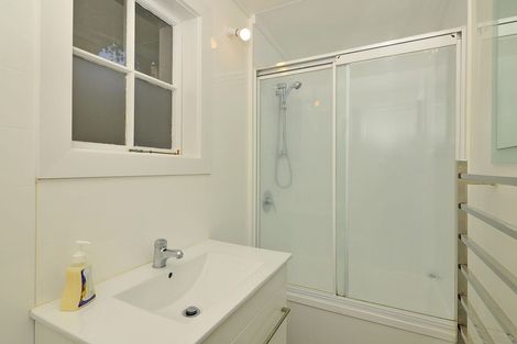 Photo of property in 61 Nairn Street, Mount Cook, Wellington, 6011