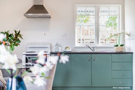 Photo of property in 1/48 Woodside Road, Massey, Auckland, 0614