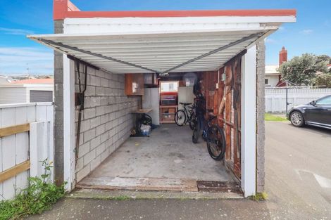 Photo of property in 49c Park Road, Miramar, Wellington, 6022