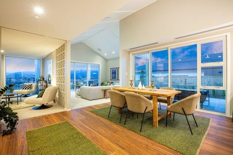 Photo of property in 28 Te Hoiere Street, Aotea, Porirua, 5024