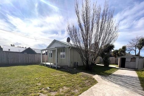 Photo of property in 8 Finsbury Street, Islington, Christchurch, 8042