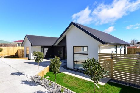 Photo of property in 4/11 Steele Road, Forest Lake, Hamilton, 3200