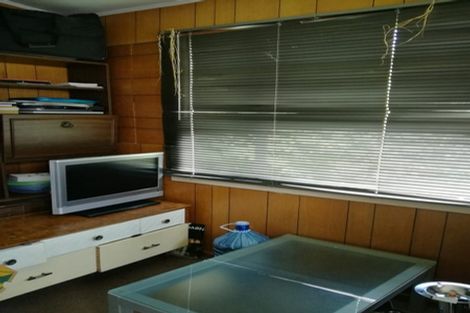 Photo of property in 448 Don Buck Road, Massey, Auckland, 0614