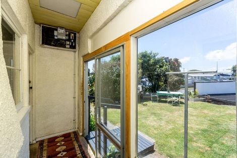 Photo of property in 22 Northgate, Strandon, New Plymouth, 4312