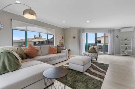 Photo of property in 26a Sunbrae Grove, Mount Maunganui, 3116