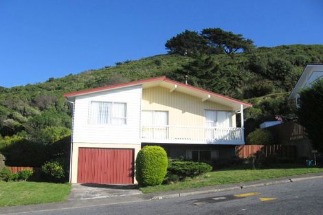 Photo of property in 7 Old Coach Road, Johnsonville, Wellington, 6037