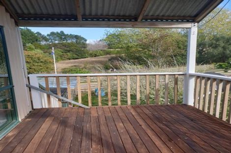 Photo of property in 64 Pebble Brook Road, Waitoki, Silverdale, 0994