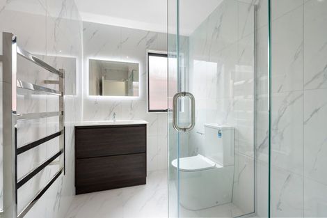 Photo of property in 35 John Gray Street, Papakura, 2110