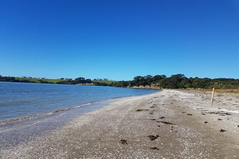 Photo of property in 29 Hurihuri Road, Okura Bush, Silverdale, 0794