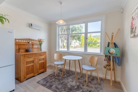 Photo of property in Winslow Apartments, 5/2 Ohiro Road, Aro Valley, Wellington, 6021