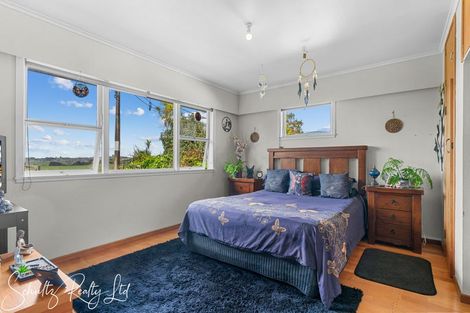 Photo of property in 111 Hurndall Street East, Maungaturoto, 0520