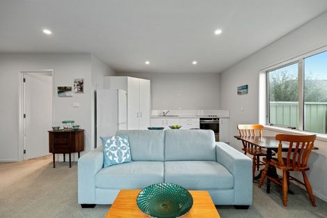 Photo of property in 11 Kamahi Crescent, Papamoa Beach, Papamoa, 3118