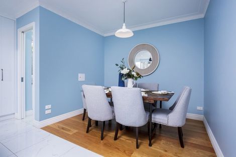 Photo of property in 34a Richards Avenue, Forrest Hill, Auckland, 0620