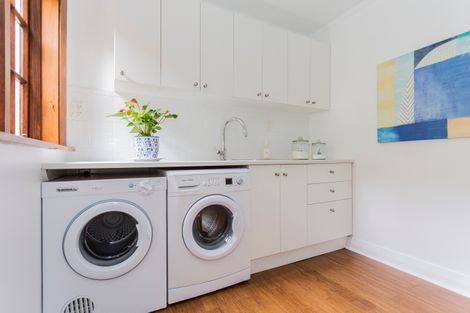 Photo of property in 27a Douglas Terrace, South Hill, Oamaru, 9400