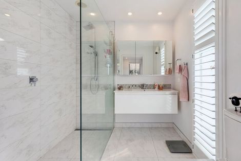 Photo of property in 31 Saint Pauls Drive, Brookfield, Tauranga, 3110