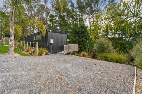 Photo of property in 685 Inland Road, Helensville, 0875