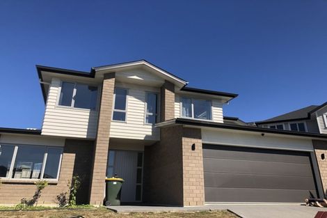 Photo of property in 15 Skipjack Pass, Silverdale, 0932