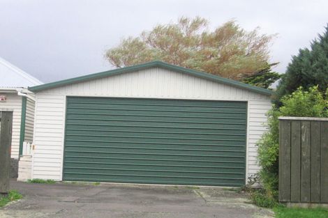 Photo of property in 23 York Street, Moera, Lower Hutt, 5010