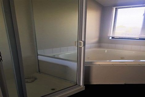 Photo of property in 5/245a Bealey Avenue, Christchurch Central, Christchurch, 8013