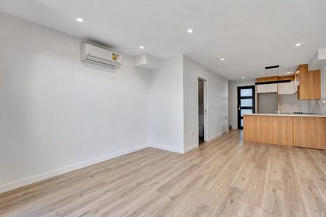 Photo of property in 7/24 Tomo Street, New Lynn, Auckland, 0600