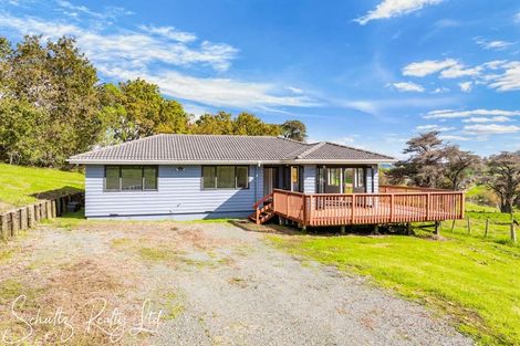 Photo of property in 260 Mountain Road, Maungaturoto, 0587