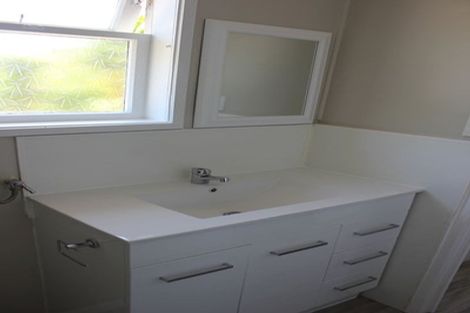 Photo of property in 2/24 Abercrombie Street, Howick, Auckland, 2014