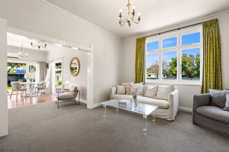 Photo of property in 3 Moeller Street, Taradale, Napier, 4112
