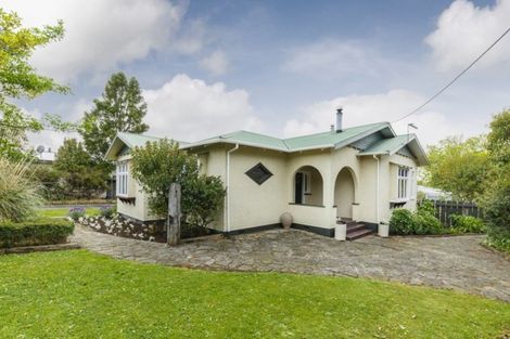 Photo of property in 47 Station Road, Marton, 4710