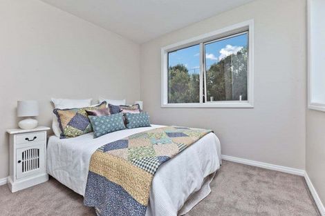 Photo of property in 5 Moko Lane, Greenhithe, Auckland, 0632