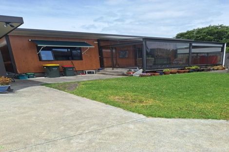 Photo of property in 11 Nevada Avenue, Pakuranga Heights, Auckland, 2010
