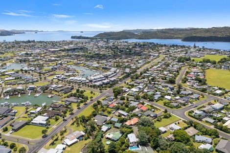 Photo of property in 64a Robinson Road, Whitianga, 3510