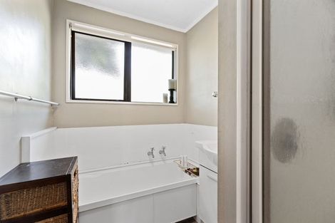 Photo of property in 59 Welcome Bay Road, Welcome Bay, Tauranga, 3112