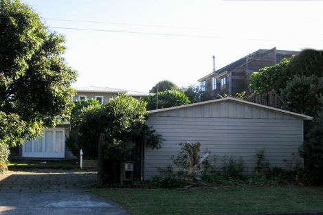 Photo of property in 67 Tutere Street, Waikanae Beach, Waikanae, 5036