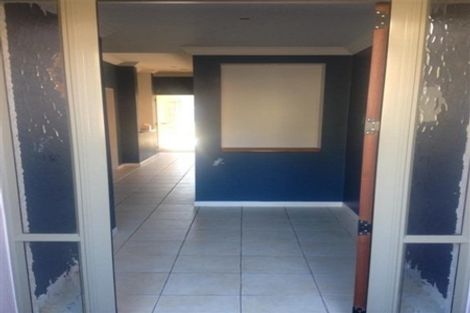 Photo of property in 2 Portchester Close, Bethlehem, Tauranga, 3110