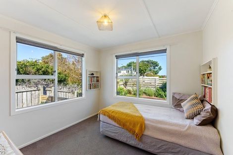 Photo of property in 61 Martin Road, Paraparaumu Beach, Paraparaumu, 5032